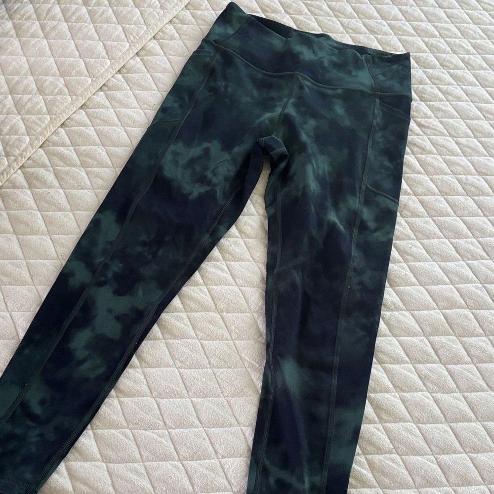 Victoria's Secret Dark Green Tie-Dye Leggings